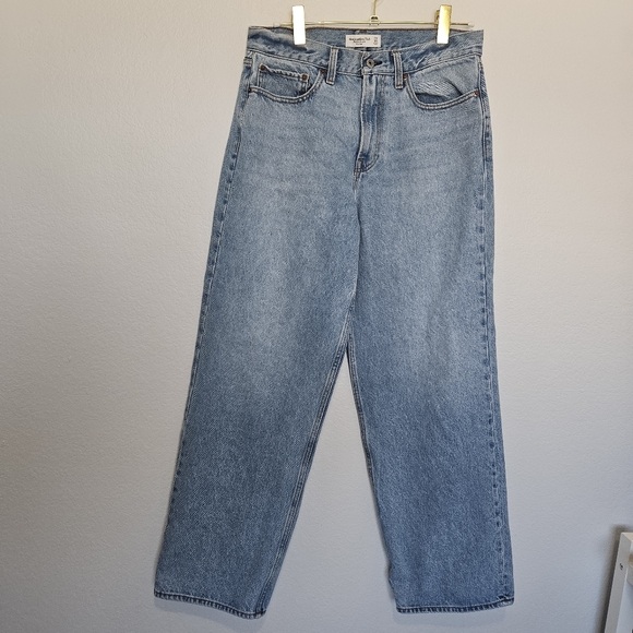 Abercrombie & Fitch | The Slouchy Jean Mid Rise Denim Jeans Women 30 / 10L - Picture 4 of 7